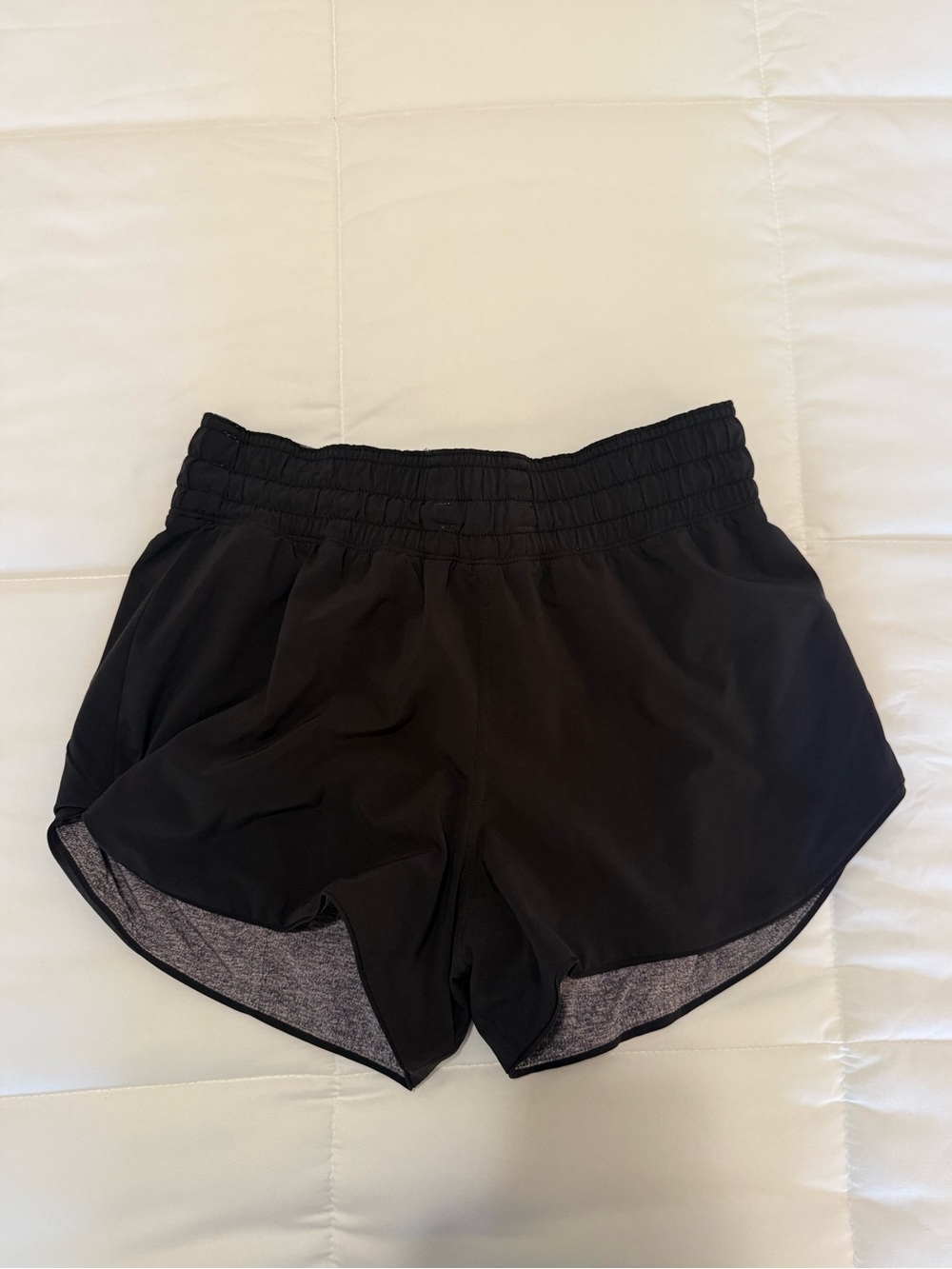 Lululemon Choose a Side Reversible Shorts 3”